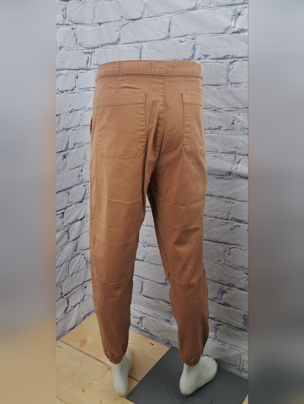 DU/ER Women's Live Free High Rise Jogger Sand Tencel Cotton Duer $140 32x28 - Picture 14 of 16